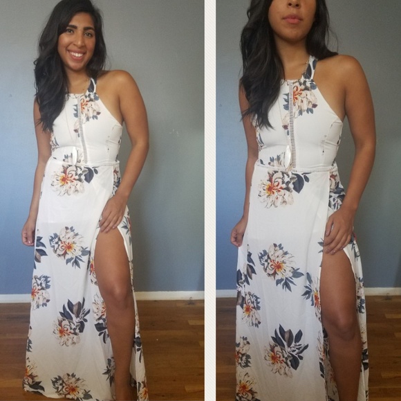 Dresses & Skirts - IVORY FLORAL HALTER OPEN BACK MAXI DRESS